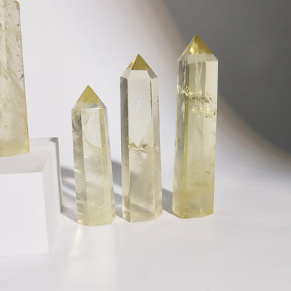巴西黄水晶塔7-9 cm 晶体透 招财黄水晶