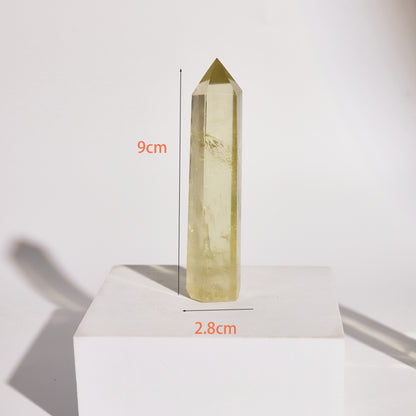 巴西黄水晶塔7-9 cm 晶体透 招财黄水晶