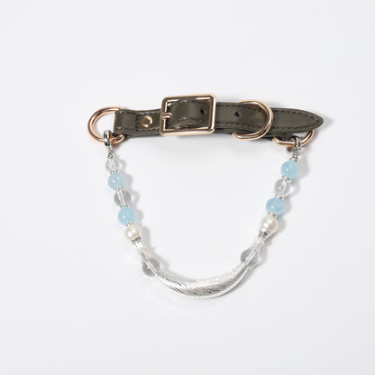 New design healing crystal pet collar - fashionable, high-end, novel. Adjustable in size.